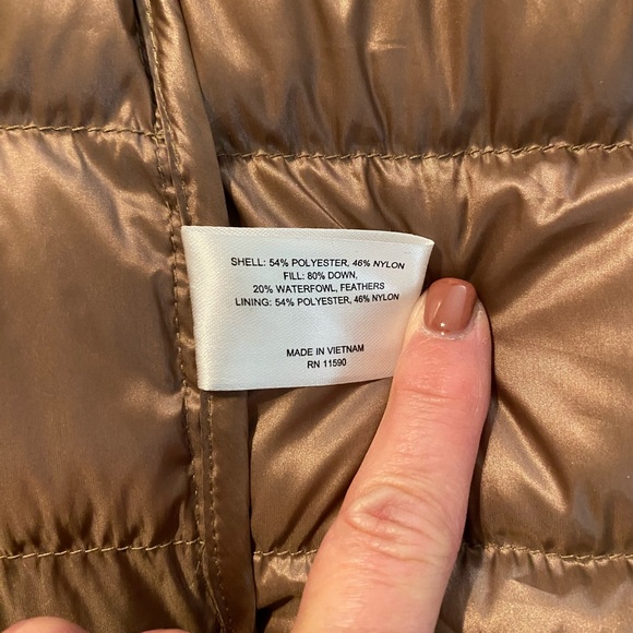 Martha Stewart Women’s Cap Sleeve Sleeve Puffer Vest - Bronze/Gold - Size XL - Picture 5 of 5